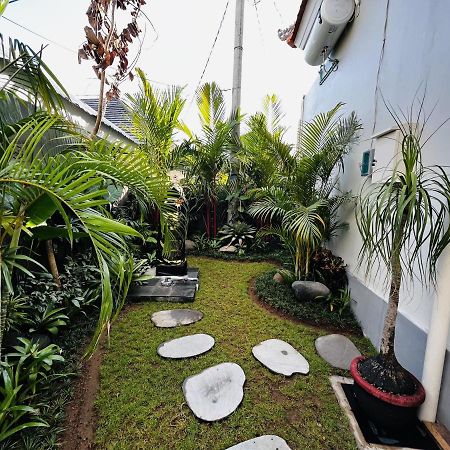 Cecillia Guesthouse Canggu Εξωτερικό φωτογραφία